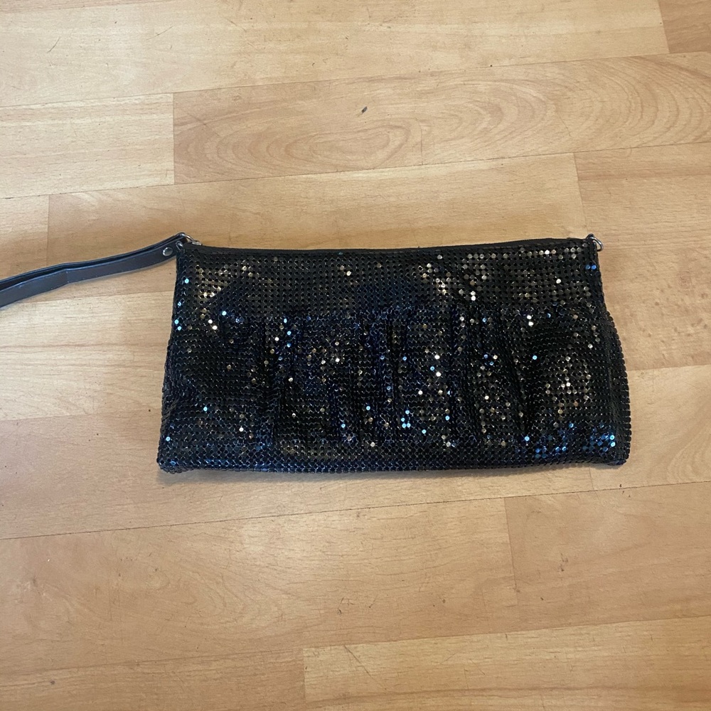 Handheld clutch